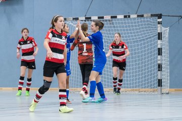 Bild 81 - C-Juniorinnen Loewinnen Cup